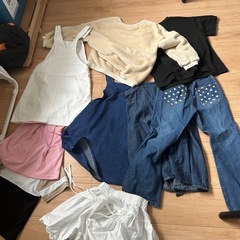 女の子洋服130センチの画像