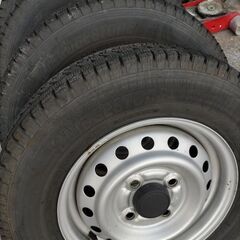 軽バン 145-80R12  スタッドレスタイヤ ホイールの画像