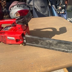☆ makita （マキタ）エンジンチェンソー E300A 実働中古品の画像