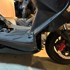 シグナスX3型　カウル　部品取りの画像