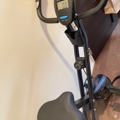 室内自転車　エアロバイクの画像