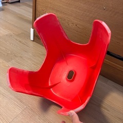 リッチェル ハユール　風呂イス　レッドの画像