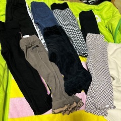 女の子服ー新中古と古中古ー全部で31枚の画像