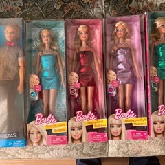 バービー人形の画像