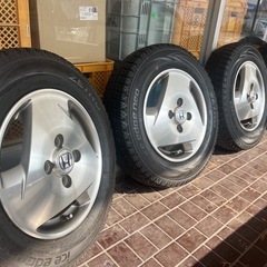 スタッドレスタイヤホイール1の画像