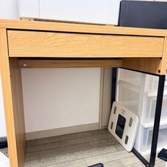 つくえ机の画像