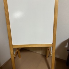 IKEA ホワイトボード　黒板
の画像