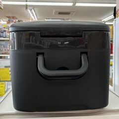 【ドリーム池田店】◎ジモティ割対象品◎ポータブル冷蔵庫　ブラック　コード付き　IKW-236の画像