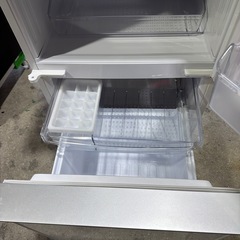 047SHARP冷蔵庫 137L 047シャープ ノンフロン冷蔵庫 SJ-G14E4-Wの画像