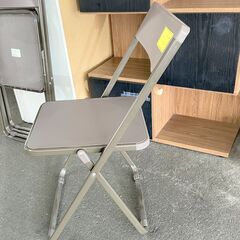【ドリーム池田店】◎ジモティ割対象品◎パイプ椅子　折りたたみ式　ブラウン　IKW-237の画像