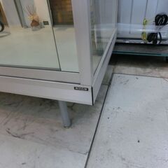 店舗閉店に付きガラスショーケース（ハイタイプ）あげますの画像