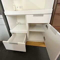 【ドリーム池田店】◎ジモティ割対象品◎レンジ台　ロータイプ　ホワイト　IKW-238の画像