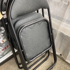 パイプ椅子　１脚　500円の画像