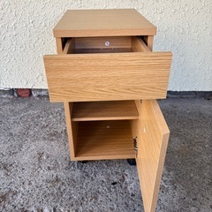 小棚　キャスター付きの画像