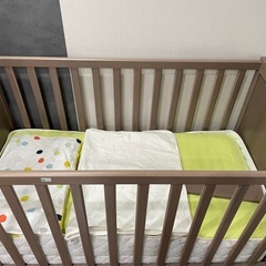 IKEAベビーベッドの画像