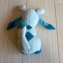 ポケモン　ぬいぐるみ　ピカチュウ　ピチュー　イーブイ　グレイシアの画像