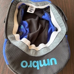 umbro帽子52㎝の画像