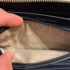 マイケルコース　長財布の画像