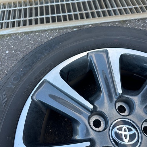 205/60 R16 BRIDGESTONE REGNOタイヤ ホイール付