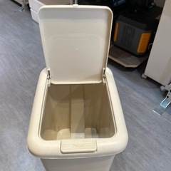 【ゴミ箱】クリーニング済み【管理番号】  1121 橋の画像