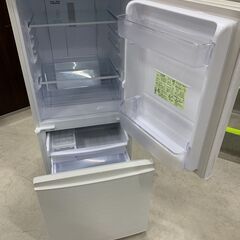 ＼家具＊家電のお店／【ｼﾞｬﾝｸﾞﾙｼﾞｬﾝｸﾞﾙ石川金沢店】 冷蔵庫 シャープ SJ-D14F-W 2020年製の画像