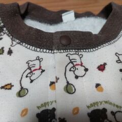 くま柄　ロンパース　80センチ　おまけ付きの画像