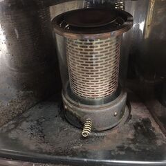 【引き取り限定。越前市】　大きい石油ストーブ　25日以降にお渡し。の画像