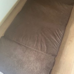 ソファーベッドの画像