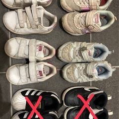 【キッズ👦】シューズ　の画像