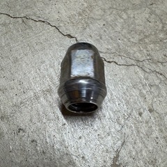 ホンダ　フリードで使用していたナット　16個の画像