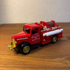 緊急車両3台の画像