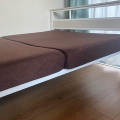 シングルベッドの画像