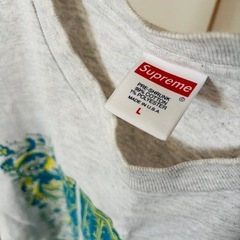 supremeの画像