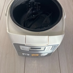 タイガー　炊飯器の画像