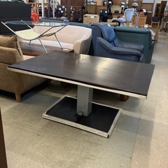 A2511-332 昇降テーブル ブラウン キズ汚れ有りの画像