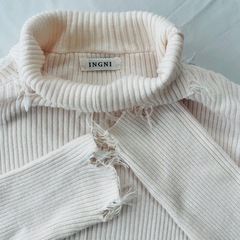 【INGNI】タートルネックの画像