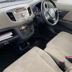 商談中　スズキ　ワゴンR   FX   4WD   すぐに乗れます。の画像
