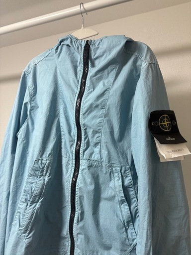 【定価6万円】新品ストーンアイランド　マウンテンジャケット