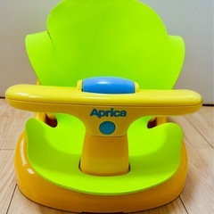Aprica バスチェアの画像