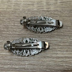 すずらん ヘアピン バレッタの画像