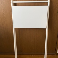 IKEA　折りたたみデスク テーブル BJÖRKÅSEN ビョルコーセンの画像