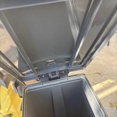 無料　美品　ゴミ箱の画像
