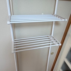 突っ張り　洗濯機ラック　伸縮式の画像