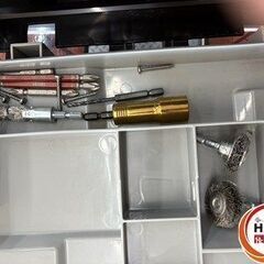 【引取限定】【中古】マキタ TD172DGXAR インパクトドライバ 18V 6.0Ah×2 充電器 ビット複数付 【ハンズクラフト宮崎新名爪店】の画像