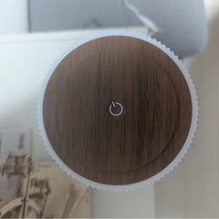 木製ベース ベッドサイド　テーブル　ランプの画像