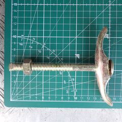 直接引取可 配送可 フォームタイ ホームタイ 型枠を締め付ける金具 工事用材料 DIY 複数個ありの画像