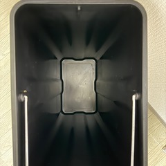 ニトリ　ゴミ箱　30Lの画像