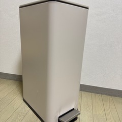 ニトリ　ゴミ箱　30Lの画像