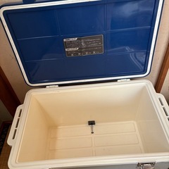 クーラーボックスの画像
