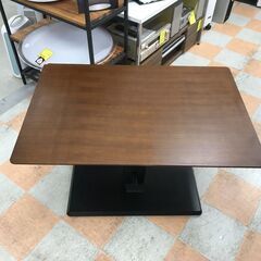 ＼家具＊家電のお店／【ｼﾞｬﾝｸﾞﾙｼﾞｬﾝｸﾞﾙ石川金沢店】昇降テーブル ダークブラウン   W(幅)105×D(奥行き)70×H(高さ)59～79cmの画像